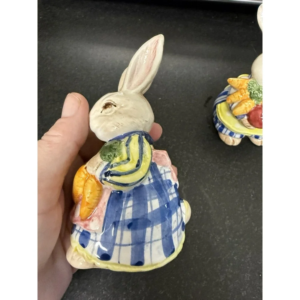 VTG Fitz & Floyd Kitchen Kousins Salt & Pepper Shakers Bakin Bunnies 1993 EASTER